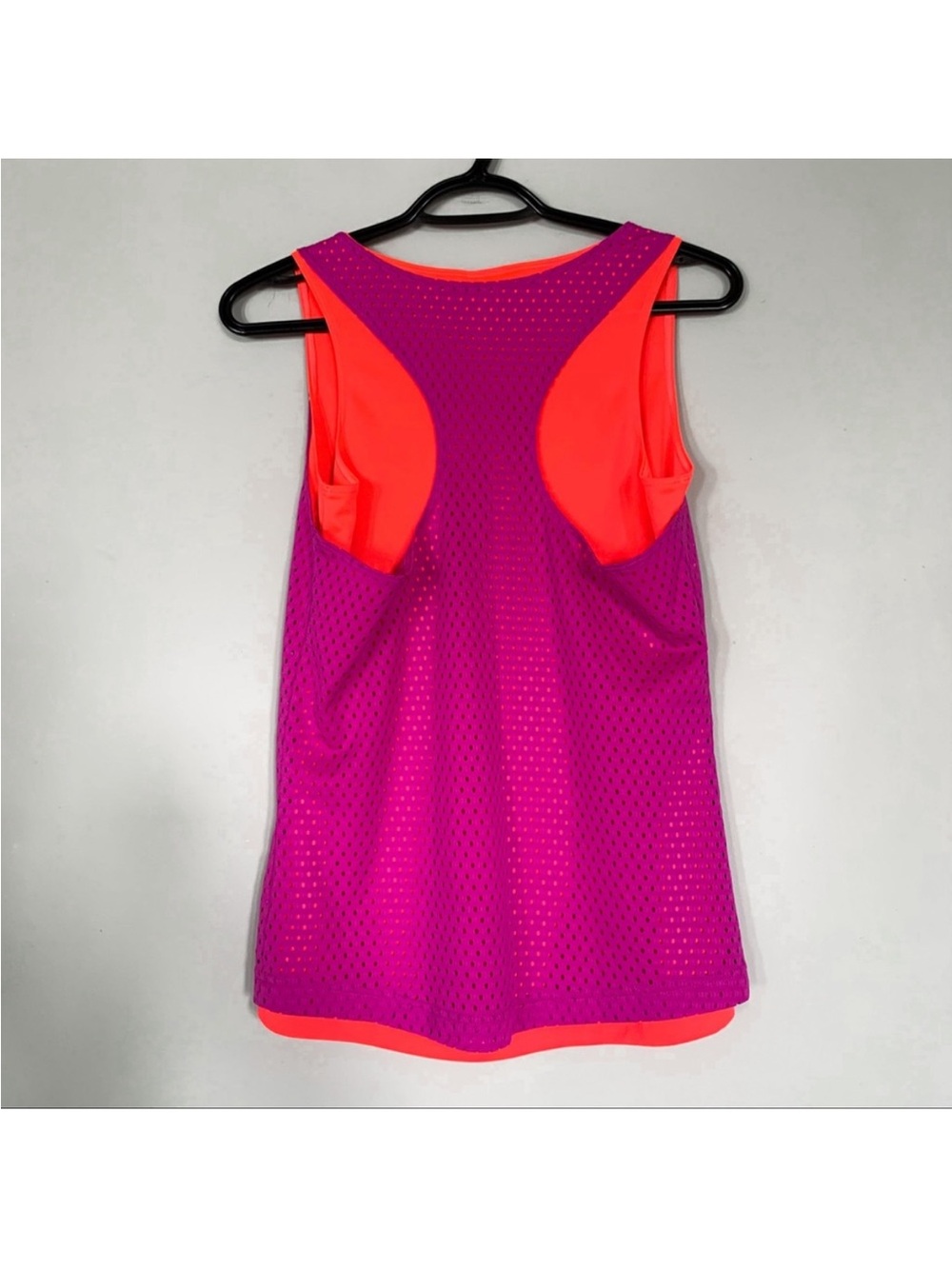 Adidas • Active Tank - Picture 5 of 5
